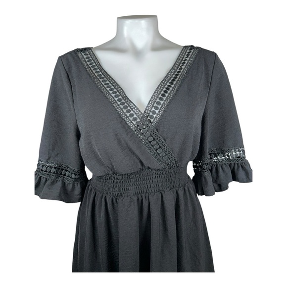 ALMOST FAMOUS Elegant Black Women's Dress Size M - Picture 1 of 5